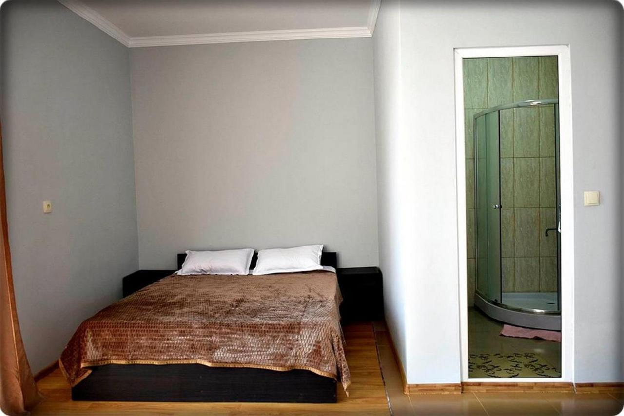 Guest House Qedi Jvari Exterior photo